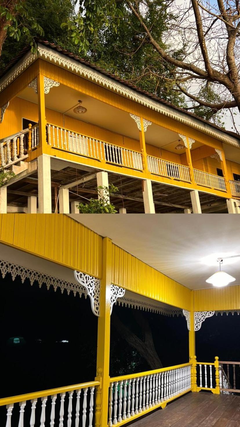 Kayangan Crystal Chalet Kampung Kuala Besut Buitenkant foto